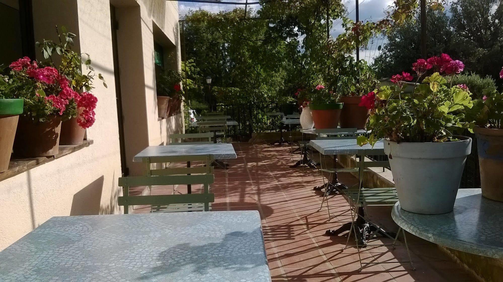 Hotel Sainte Anne "Le Verdon" Les Salles-sur-Verdon Exterior photo